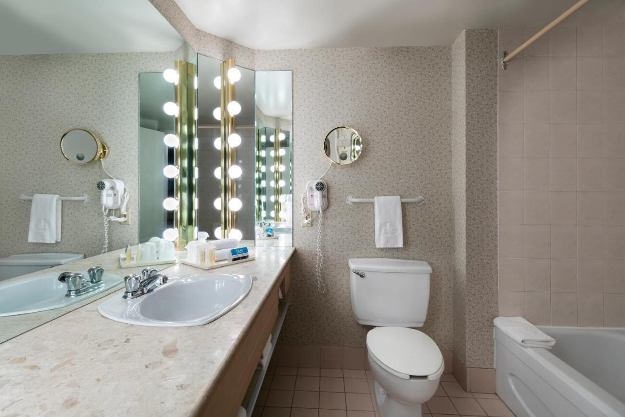 Hotels Gouverneur Montreal - Ile Charron Boucherville Zewnętrze zdjęcie