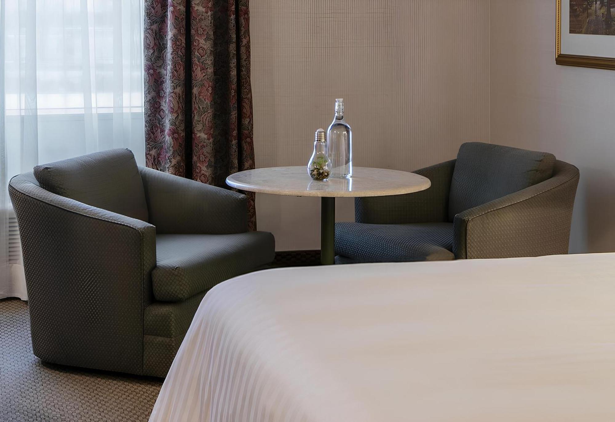 Hotels Gouverneur Montreal - Ile Charron Boucherville Zewnętrze zdjęcie