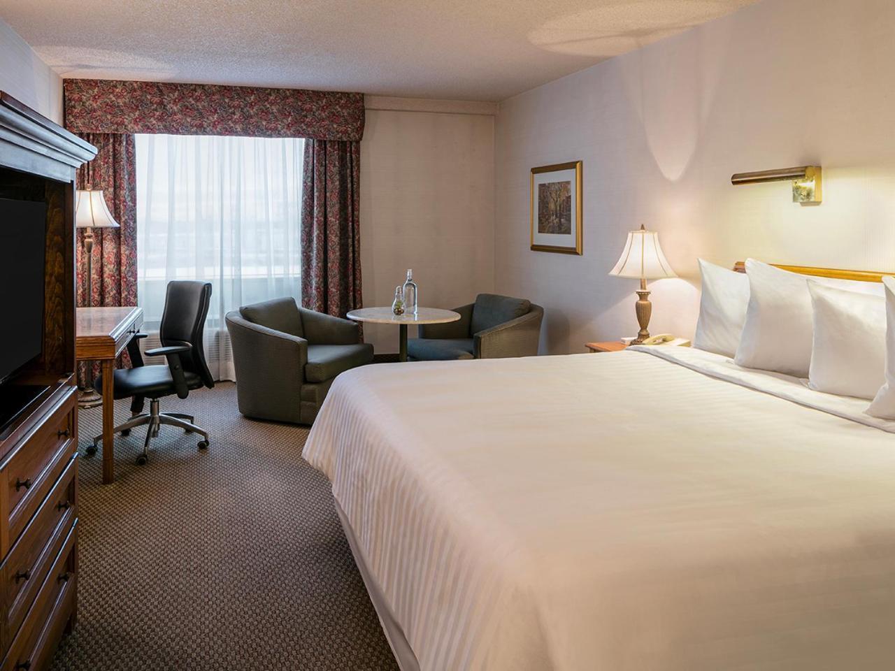 Hotels Gouverneur Montreal - Ile Charron Boucherville Zewnętrze zdjęcie